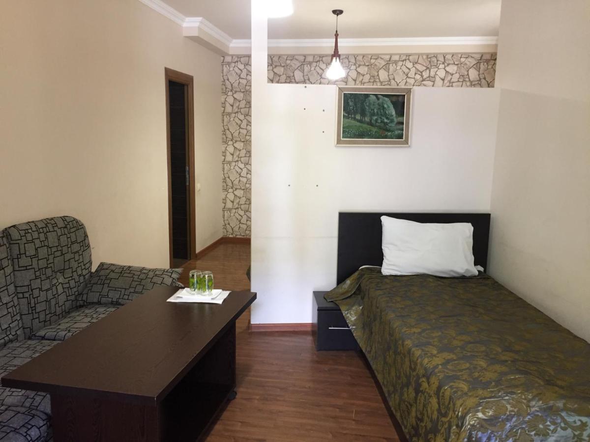 Hotel Central جرموك المظهر الخارجي الصورة